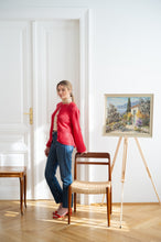 Lade das Bild in den Galerie-Viewer, Vali Cardigan Red
