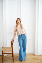 Lade das Bild in den Galerie-Viewer, Mily Top Striped White Beige
