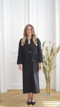Laden und Abspielen von Videos im Galerie-Viewer, Aria Cardigan Mottled Black - VUUNA SPECIALS
