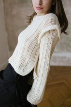 Lade das Bild in den Galerie-Viewer, Sweater Jelca
