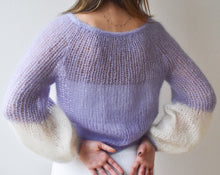 Load image into Gallery viewer, Sweater Lily
