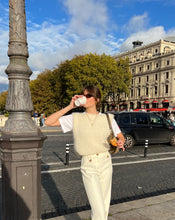Lade das Bild in den Galerie-Viewer, Loulou Vest Off-White - Vuuna &amp; Laureen
