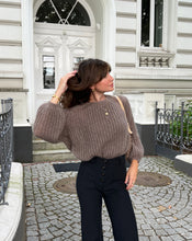 Lade das Bild in den Galerie-Viewer, Eleonore Camel - Vuuna &amp; Laureen

