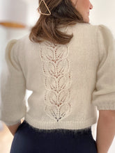 Load image into Gallery viewer, Cardigan Flo 
